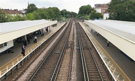 Union threatens ‘biggest rail strike in modern UK history’ - London Daily