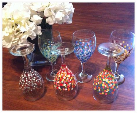 Hand Painted Wine Glasses: 51 DIY Ideas | Guide Patterns