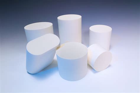 White Alumina Ceramic Substrate round For Selective Catalytic Reduction