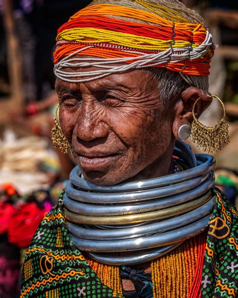 Portraits of Adivasi Women in Odisha - LOUIS MONTROSE PHOTOGRAPHY