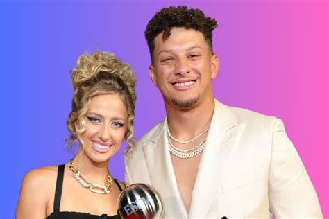 Photo of Patrick Mahomes, Wife Brittany in High School Goes Viral - Newsweek