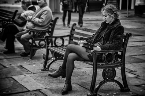 Street portraits and bubbles – UK street photography – Daz Smith Photography