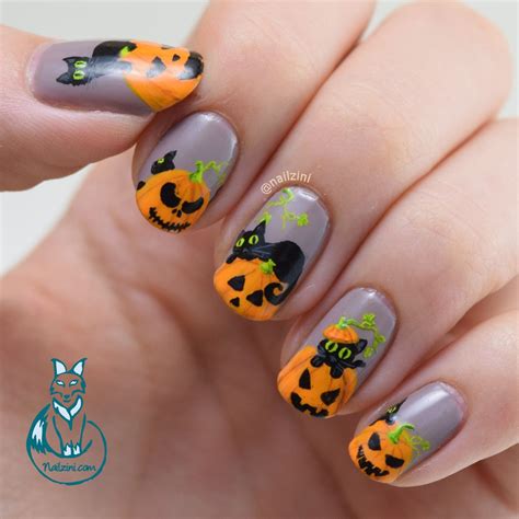 Black Cats and Pumpkins Nail Art Halloween Nails Easy, Halloween Acrylic Nails, Halloween Nail ...