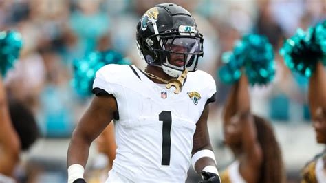 Travis Etienne injury update: Jaguars RB considered 'week to week' with ...