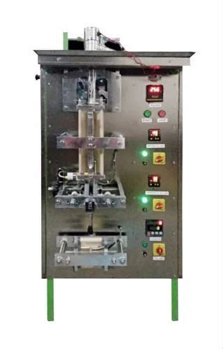 Vertical Automatic Food Packaging Machine, 1- 500 Pouch per hour at Rs ...