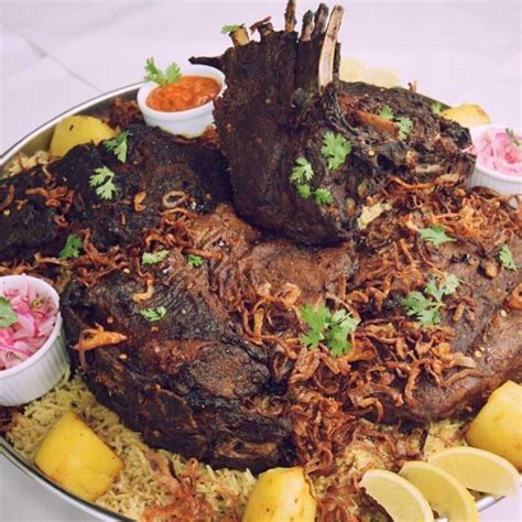 Top 25 Most Popular Foods in Oman - Chef's Pencil