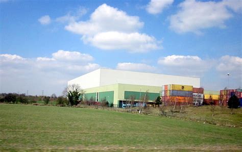 Argos Distribution Centre,... © Roy Hughes cc-by-sa/2.0 :: Geograph Britain and Ireland