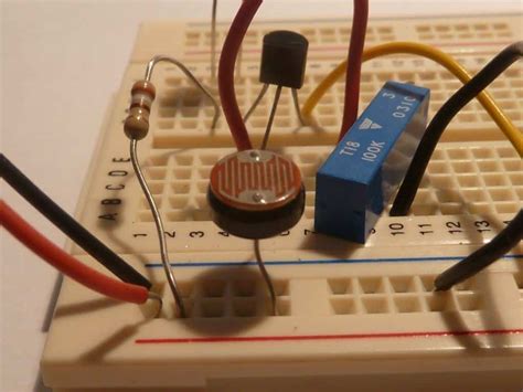 LDR Circuit Diagram - Build Electronic Circuits