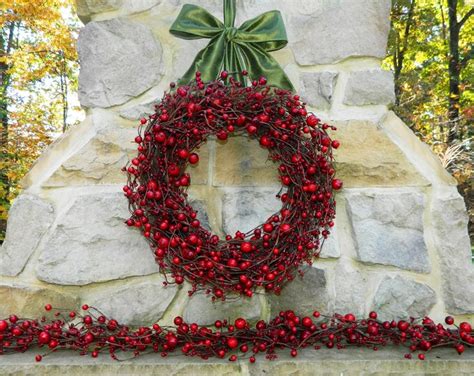 Red Berry Christmas Wreath Holiday Wreath Red Wreath - Etsy