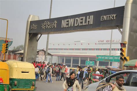 Delhi Railway section F: DELHI RAILWAY STATION ( RESEARCH )