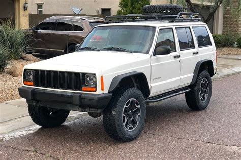 Jeep Cherokee Roof Rack | XJ Roof Rack | KevinsOffroad.com / Overland-