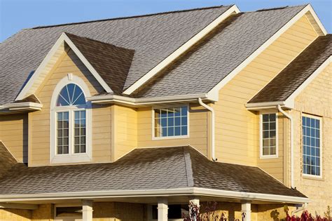 Benefits and Problems of Using Insulated Vinyl Siding