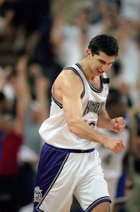 Rare Photos: Peja Stojakovic Photo Gallery | NBA.com