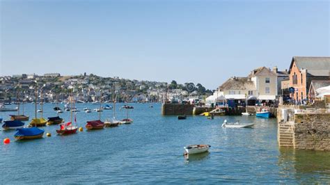 Boats on Fowey River Cornwall England UK Editorial Stock Photo - Image of british, quay: 32955763