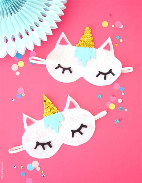 No-Sew DIY Unicorn Sleeping Masks with Free Template - Party Ideas | Party Printables Blog