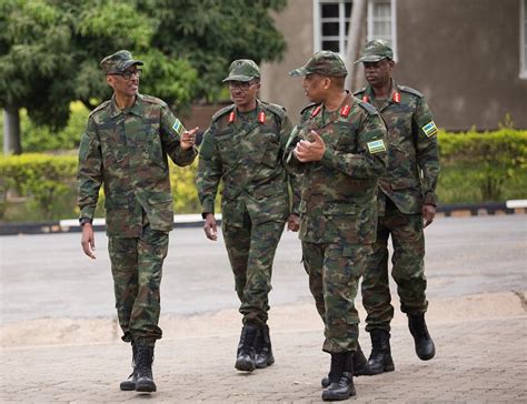 Rwanda Defence Force on Twitter: "President Paul Kagame and Commander ...