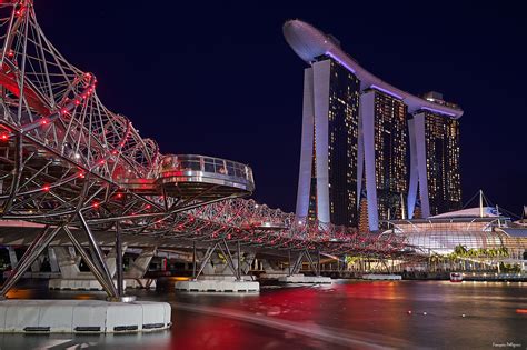 Helix Bridge singapore - 2 great spots for photography