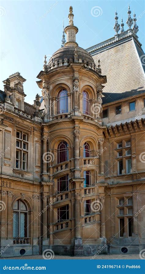 Waddesdon Manor Outside View Of Staircase Stock Images - Image: 24196714