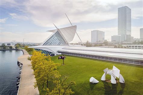 Milwaukee Art Museum brings a variety of in-person exhibits and virtual ...