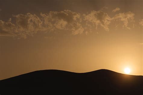 Sunset over the hills | Copyright-free photo (by M. Vorel) | LibreShot