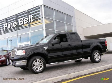 Black ford f150 lariat supercrew