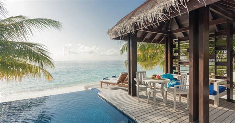 Bandos Island Resort and Spa - Budget Maldives