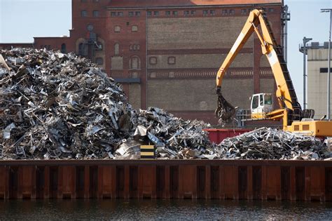 Why Scrap Metal Recyclers Need to Know Their Steels