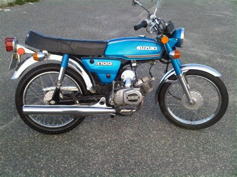 Suzuki A100 Classic Bike Gallery | Classic Motorbikes