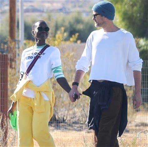 Joshua Jackson and Lupita Nyong’o Confirmed They're Dating With a PDA-Filled Grocery Run in ...