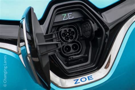 CCS fast charging is available for the first time in the 2020 Renault ZOE range - Changing Lanes