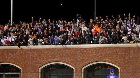 Nightengale: Game 3 win may be the greatest in Giants' historic six-year run