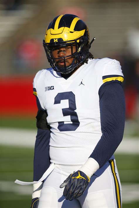 Michigan DL Rashan Gary To Enter NFL Draft