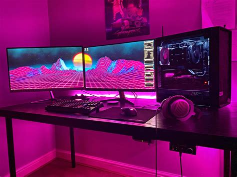 Added a 2nd monitor to my battle station. #PC #Computers #Gaming | Gamer kamer, Slaapkamerideeën ...