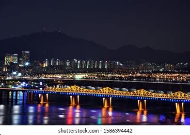 Seoul Seongsu Bridge Night View Stock Photo (Edit Now) 1586394442