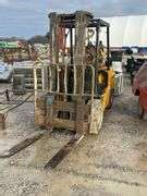 Yale forklift, engine bad, transmission good - Schmid Auction