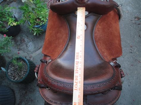 Clinton Anderson Ranch Saddle Trail Saddle - Fine Western Saddles