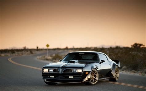 [100+] Pontiac Firebird Wallpapers | Wallpapers.com