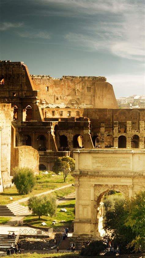 Colosseum of Rome iPhone 8 Wallpapers Free Download