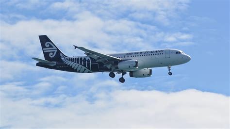 Aero Pacific Tauranga Spotter: EXCITEMENT AT TAURANGA AIRPORT TODAY