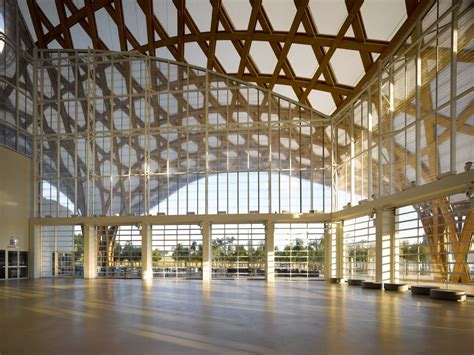 architecture now and The Future: CENTRE POMPIDOU-METZ BY SHIGERU BAN ARCHITECTS