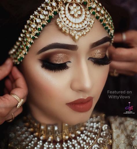 Indian Bridal Eye Makeup Photos - Wavy Haircut