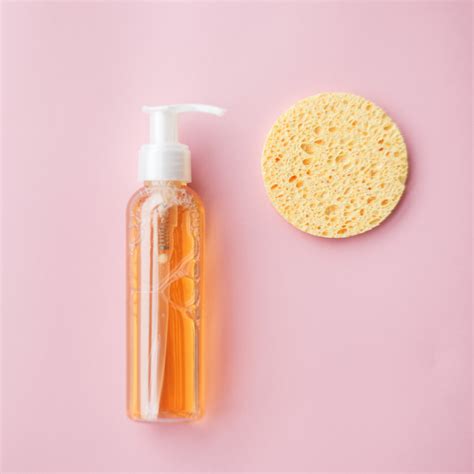 Double cleansing: What It Is And Why You Need It - Pretty & Smart Co.