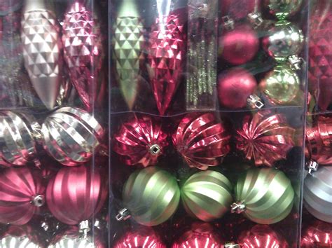 Ornaments @CVS | Christmas display at a CVS drugstore, Washi… | Flickr