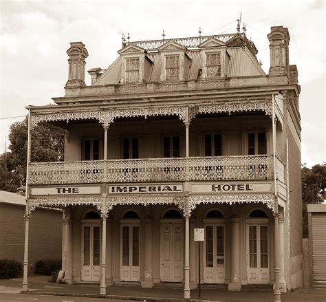 "The Imperial Hotel, Castlemaine, Victoria" by Ian Williams | Redbubble