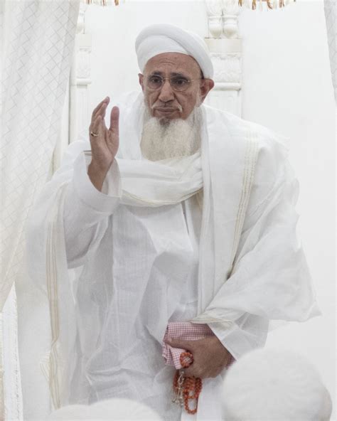 Syedna Mufaddal Saifuddin 53rd Leader of the Dawoodi Bohra Community ...