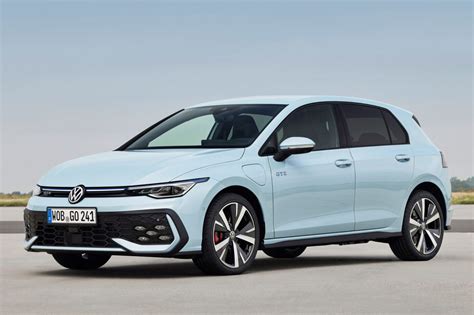 VW introduces new hybrid Golf generation - electrive.com