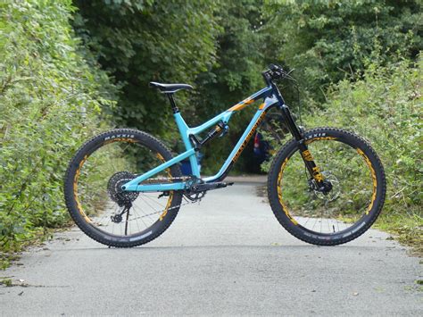 Rocky Mountain Bicycles Altitude Carbon 70 2019 | Mountain Bike Reviews ...