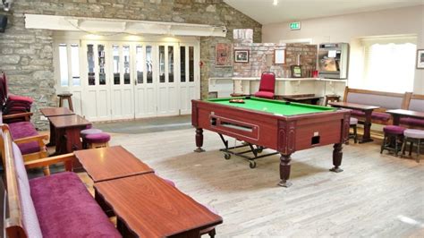 Skibbereen, West Cork, Ireland | Travellers Rest Pub