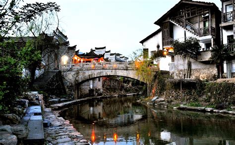 Discover the Charm of an Ancient Village in Zhejiang Province