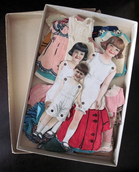 Tracy's Toys (and Some Other Stuff): Antique Paper Dolls